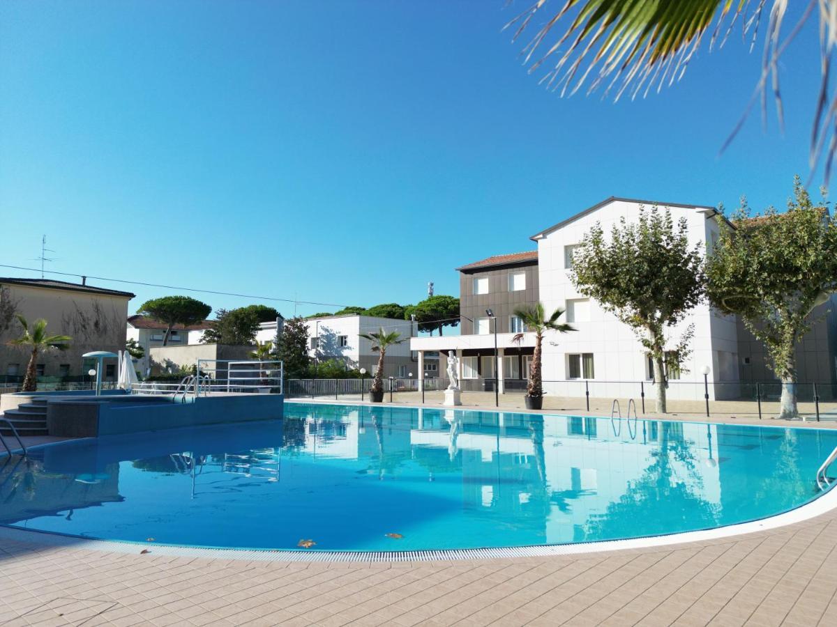 Color Perla Village Bellaria-Igea Marina Exteriér fotografie